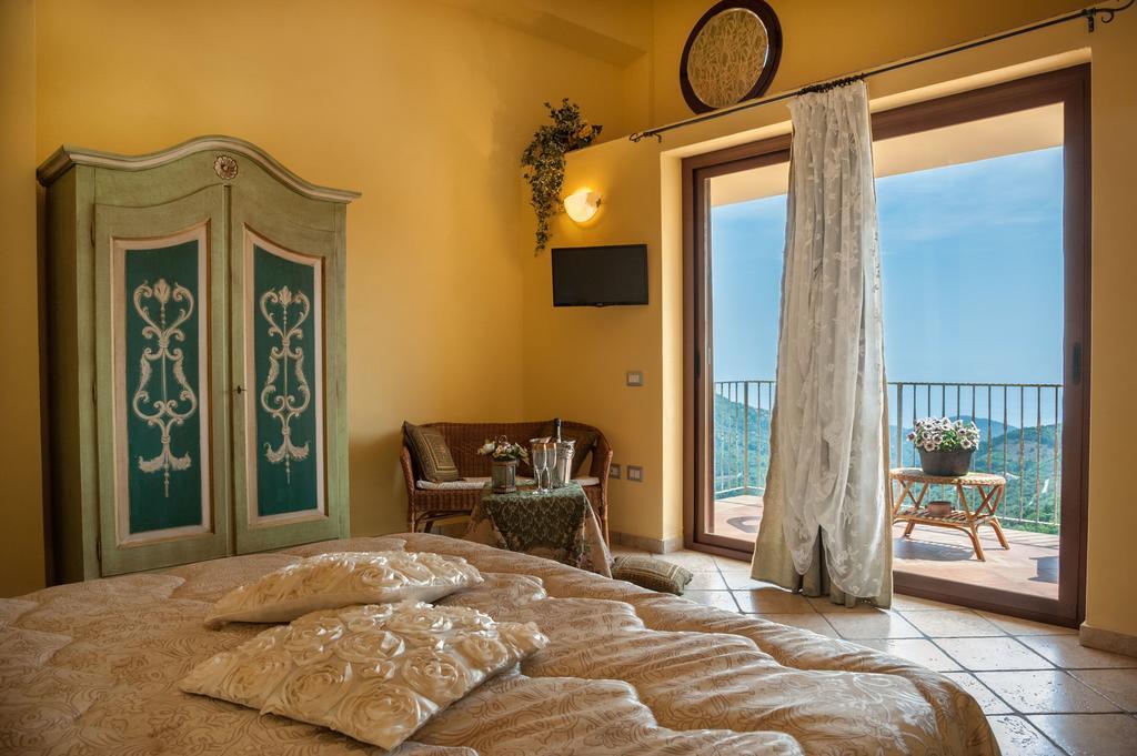 Villa Bernadette San Mauro Cilento Eksteriør bilde